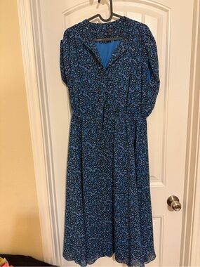 Ann Taylor Blue Flower Print Midi Dress
